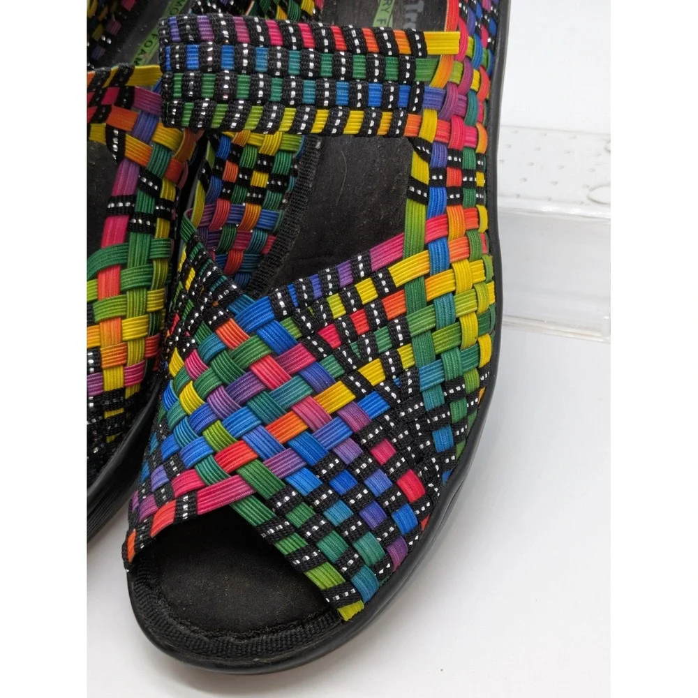 Baretraps Women's 8.5M Rainbow Woven Memory Foam Wedge Sandals Comfort Shoes